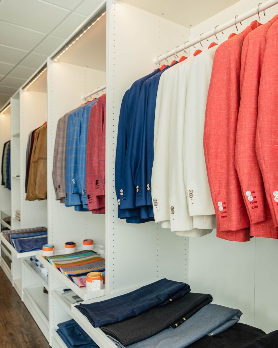 Suit up in style this Spring with a splash of color from Zspoke Luxury Menswear 👔