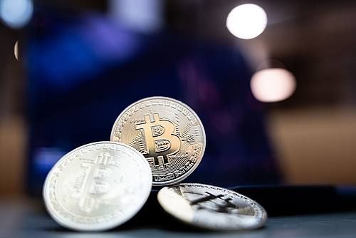 Die Digitalwährung #Bitcoin hat vergangene Woche zum ersten Mal seit zwei Jahren die Schwelle von 60.000 US-Dollar überschritten. 
bit.ly/3P4U5Jx
