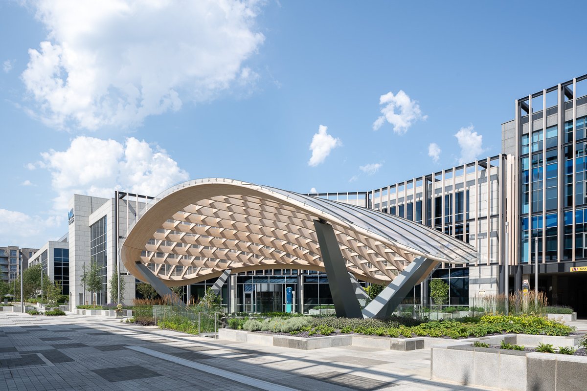 🌿 Excited to share that The Campus, Cherrywood has won the Sustainability Initiative of the Year Award at the National Property Awards 2024! Our Cherrywood Canopy, Biophilic Sunken Garden, and innovative Meeting Pods showcase our commitment to sustainability and well-being.