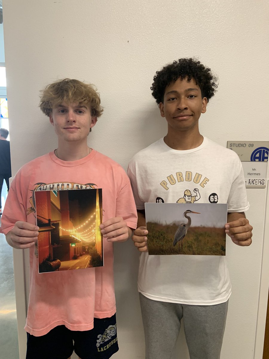 We have more STATE award winners! Congrats to Hill and Marcus for receiving a Gold Key (the highest honor) at the Scholastic state art competition. Congrats to Wendall for Silver Key, and Jaidyn and Arthur for Honorable Mention! <a href="/AHHSmules/">AHHS Mules</a> <a href="/AHISD/">Alamo Heights ISD</a>  <a href="/AHISDFineArts/">Alamo Heights ISD Fine Arts</a>