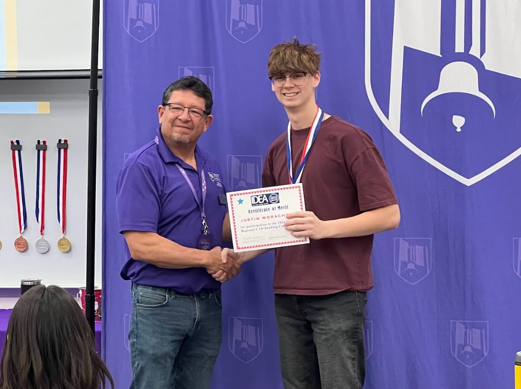 Congratulations to Justin Woracheck who placed 3rd in the 3D Machine CAD competition at the @IllinoisDEA Regional Competition at @JolietJrCollege. We are so proud of all of your hard work and accomplishments. @LockportHS205