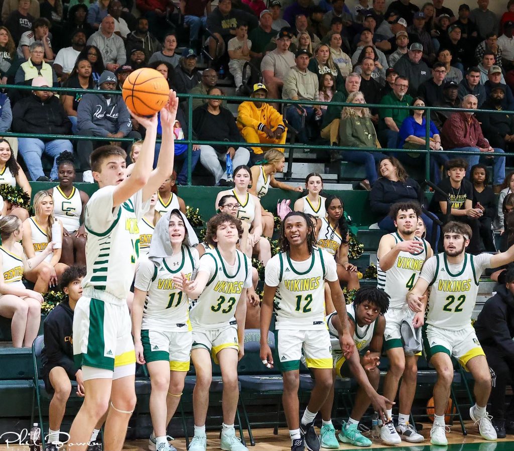 3rd Round! 
🏆3A State
🏀 vs A.C. Reynolds
📍<a href="/CentralCabarrus/">Central Cabarrus HS</a> 
📆 Tue March 5
⏰ 6:00pm
🎟️ my.hometownticketing.com/agency/602df7a…
📺 nfhsnetwork.com/schools/centra…
🚨<a href="/MaxPreps/">MaxPreps</a> current longest winning streak of 61! 
📰 <a href="/mikelondonpost3/">mike london</a>
<a href="/langstonwertzjr/">Langston Wertz Jr.</a>
<a href="/CJemalHorton/">C. Jemal Horton</a> 
<a href="/Coach_Rick57/">Rick Lewis</a>