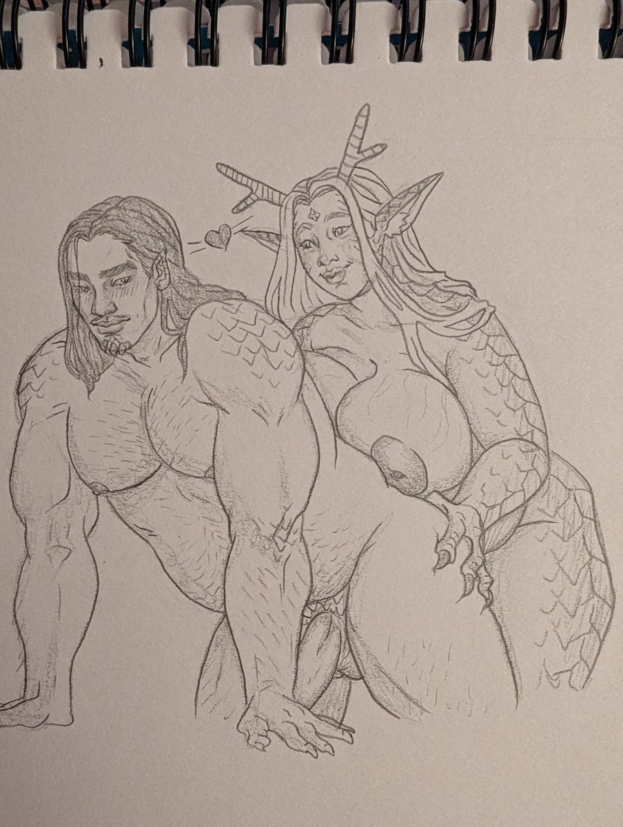 Sweet_Korn_'s tweet photo. Chiasa is the group trashcan
#nsfw #nsfwart #dndnsfw #dndart #DnDcharacter #dnd #oc #ocart #art #traditionalart #sketchart #kitsune #dragonborn #heightdifference #sizedifference https://t.co/IQKZC5keBY