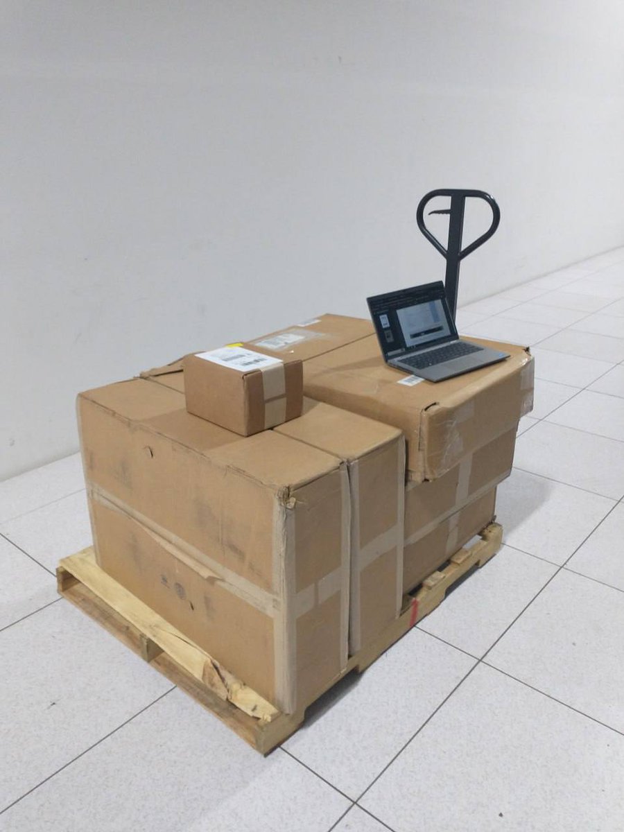 We have just received a new restock of our 10Gbps-ready servers at our Edison facility located in New Jersey 😊