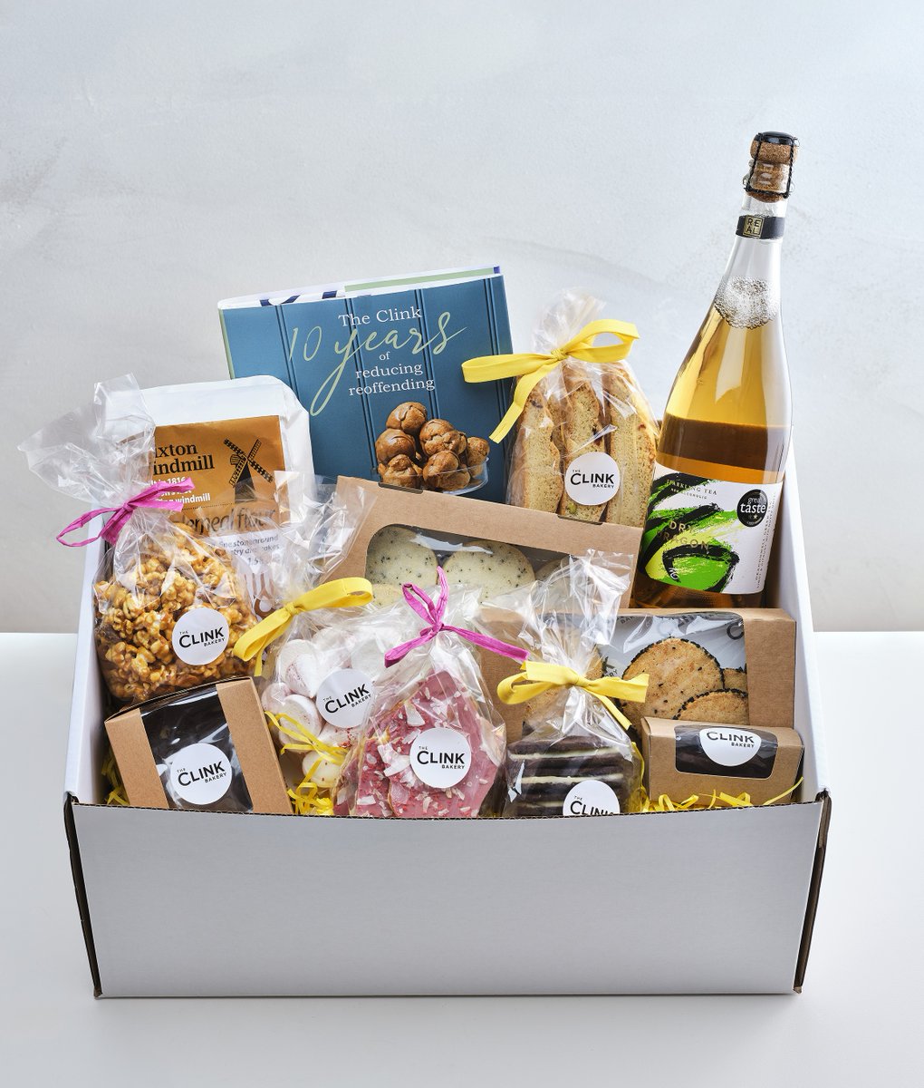 Introducing our Spring hampers from The Clink Bakery at HMP Brixton! These fantastic hampers have been made by our students in training and contain some tempting sweet and savoury treats. 

To order and find out more, click here: 

theclinkcharity.org/shop#!/spring-…