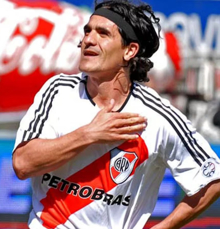 Gracias a vos me empezó a gustar el fútbol!!
#FelizCumpleBurrito