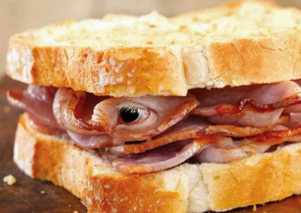 Don't turn a blind eye to the misery behind your bacon roll.

📷 @jlewisland