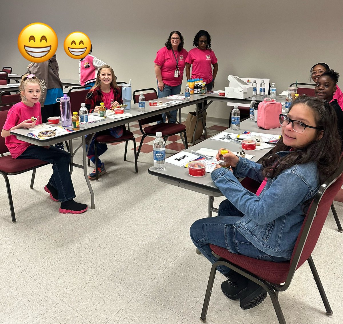 Never underestimate the power of a Bulldog with a book! Wishing good luck to our phenomenal Battle of the Books team today! @EEMillerElem @MelanieVarvi @mrsgray620