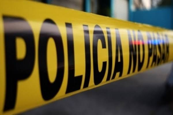 🚨🚓🚔 La madrugada de este lunes, tras una riña, una persona resultó muerta, en la intersección de Avenida Juárez y la 29 Sur. Hay presencia policial en este momento, evite la zona.