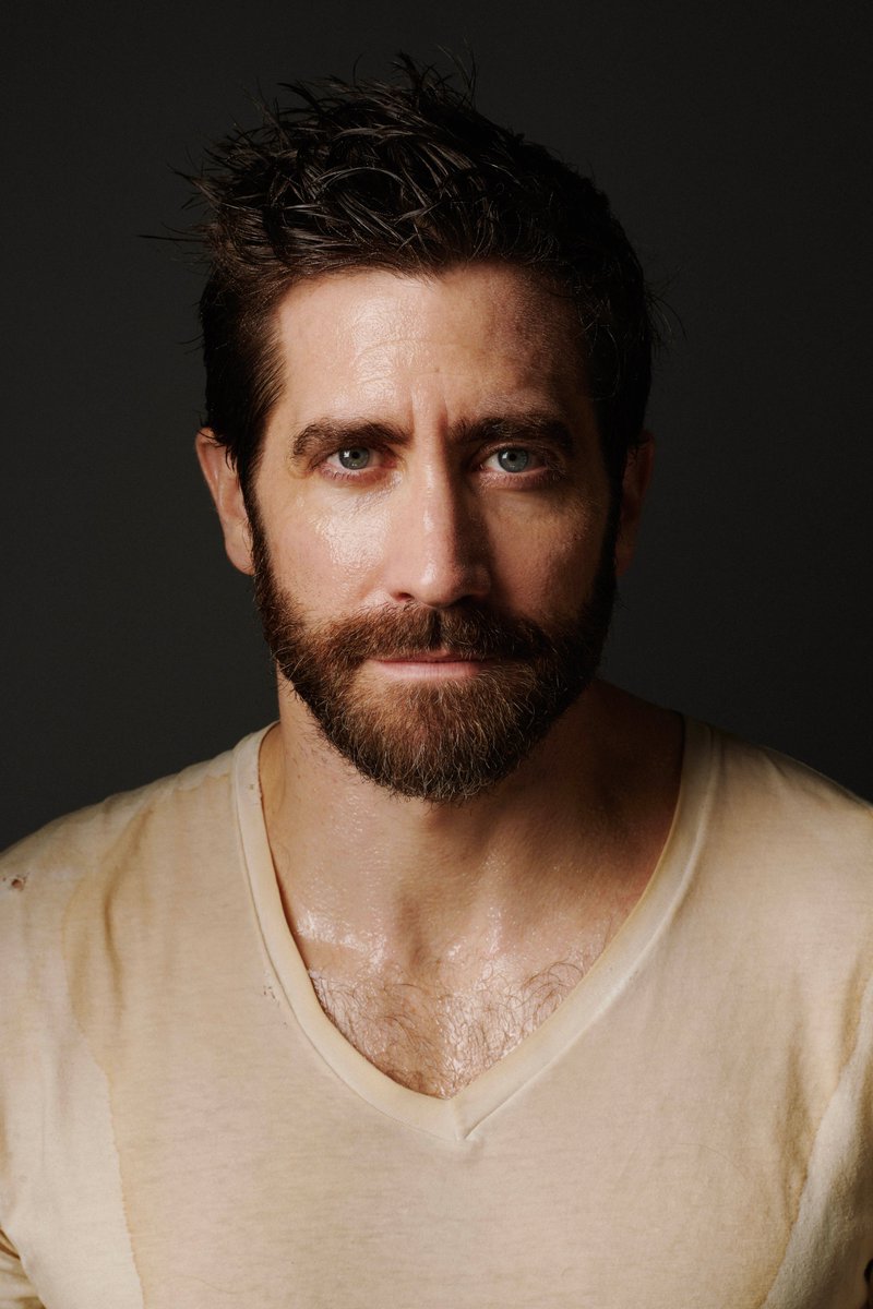 vulture's tweet photo. @BilgeEbiri "Gyllenhaal has plenty of technique, and can emote with the best of them, but he also happens to have the most expressive eyes of any leading man of his generation." https://t.co/5y8DGyij0D
Photo: Marco Grob https://t.co/XC7j4lRX75