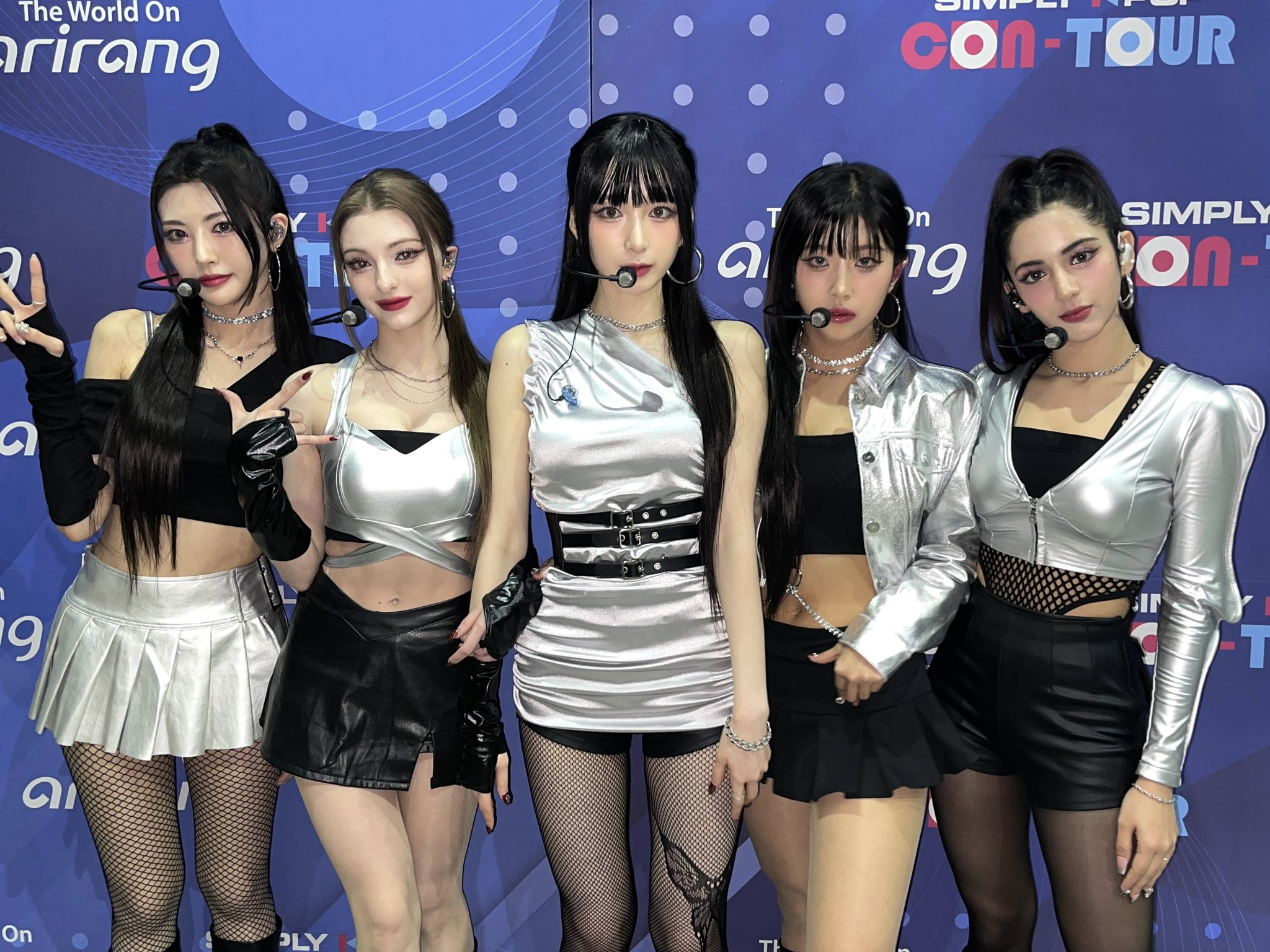 GH1FA4kbIAAgoCt?format=jpg&name=large