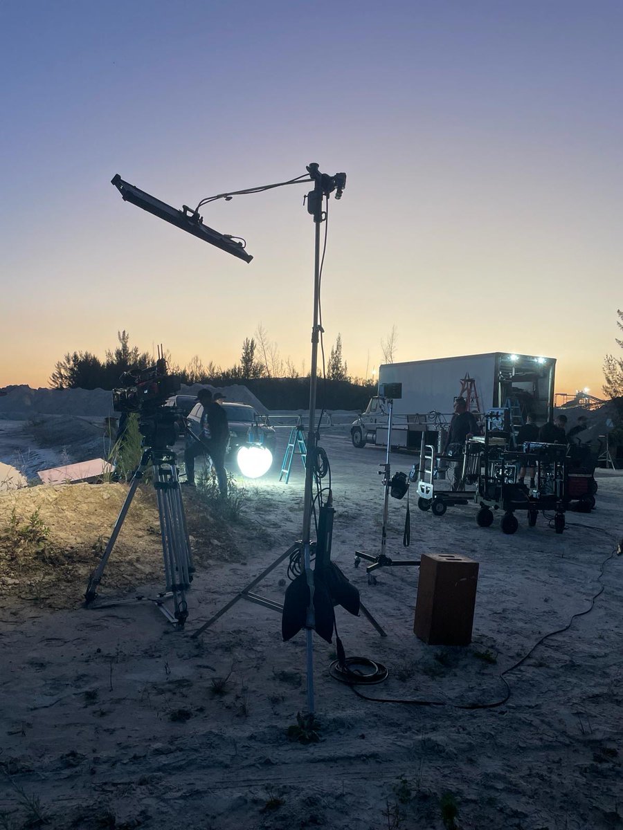 filmmiami_'s tweet photo. As the Latin Music Capitol of the World, Miami-Dade is front and center! Check out the behind-the-scenes music video shoot of a major music superstar! #globalfilmdestination #musicvideos #miamidadefilms #Filmiami https://t.co/yNizrQOh7V