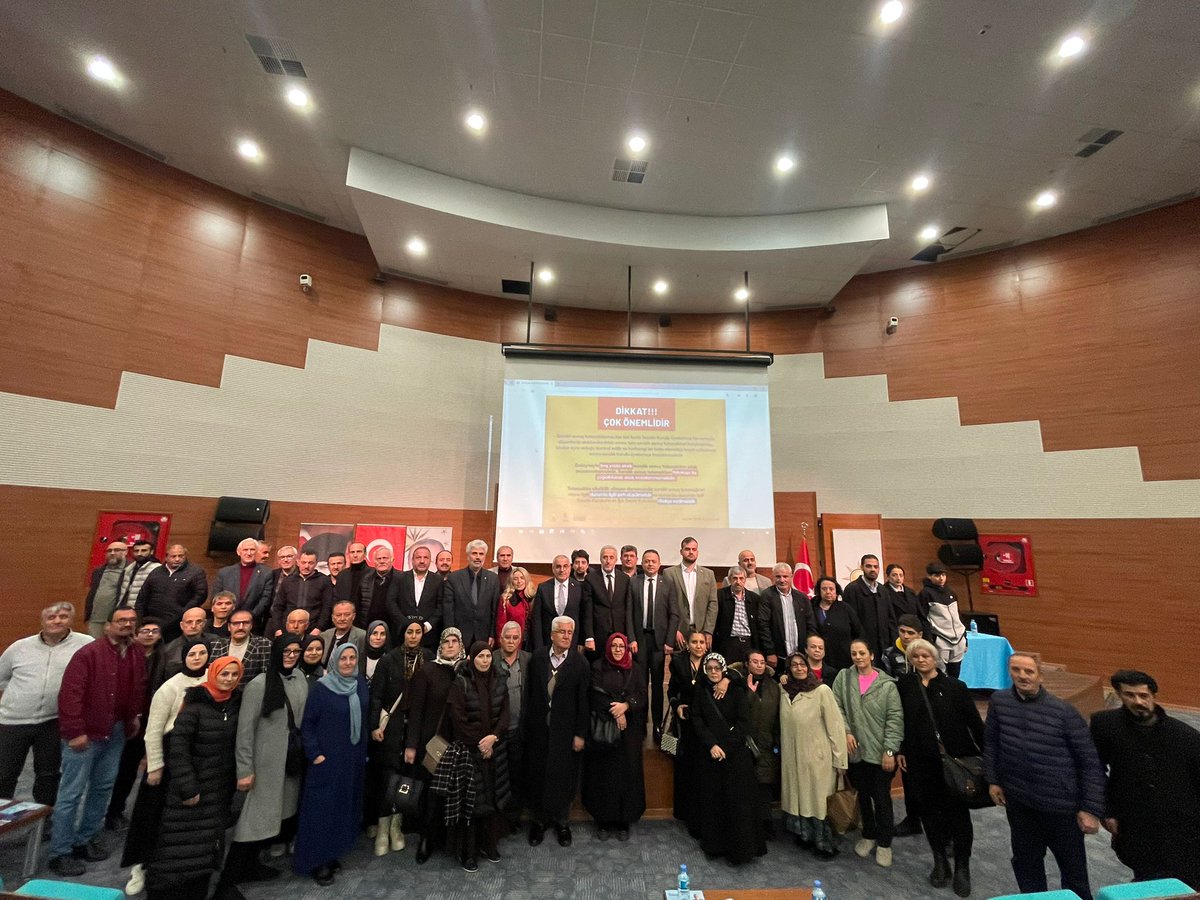 🔖 Sandık Kurulu Eğitim Toplantısı

Sandıklar tamam✋🏻
Bu iş bitiyor!

Maltepe 'AK'lanıyor💡