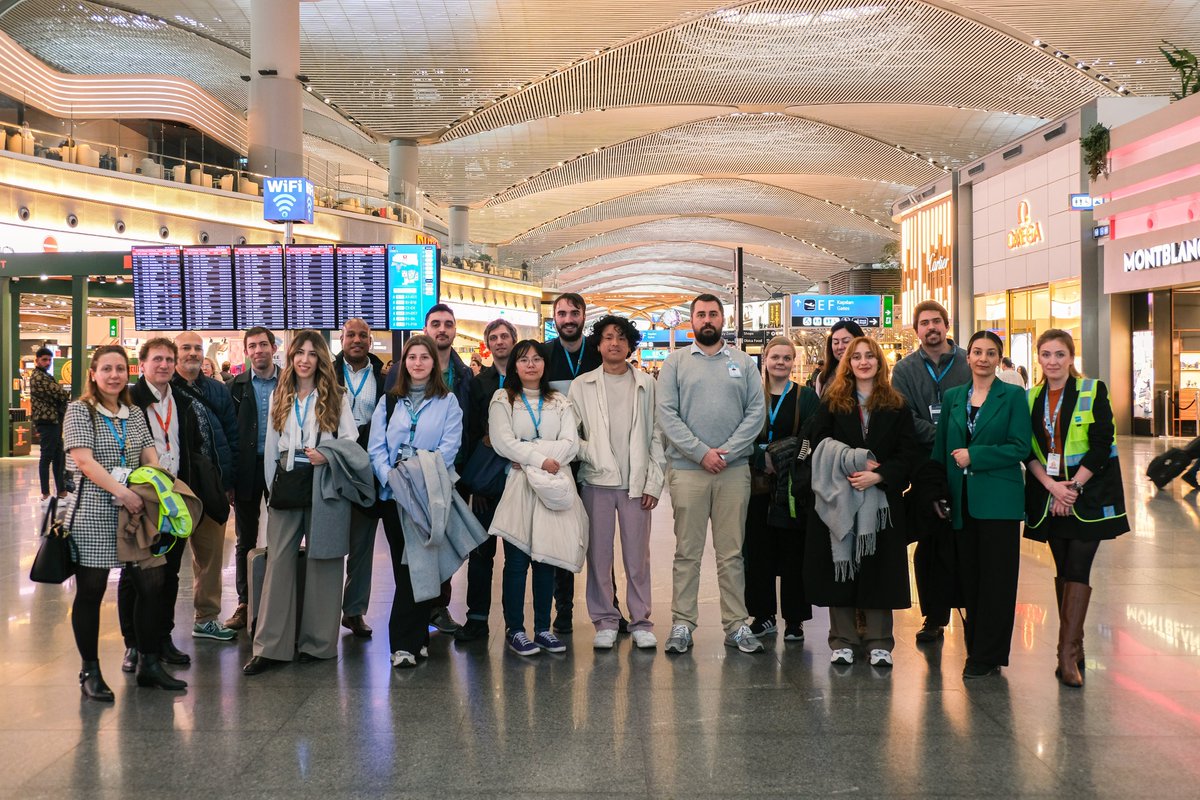 KAIROS_project_'s tweet image. Pictures from the 1st #KAIROS biannual meeting are now live on our website! 📸 Visit the KAIROS.eu site to discover or relive the experience at İGA İstanbul Airport

kairos-eu.com/post/istanbul-…

#SESAR3JU #AI #weather #aviation #ATM