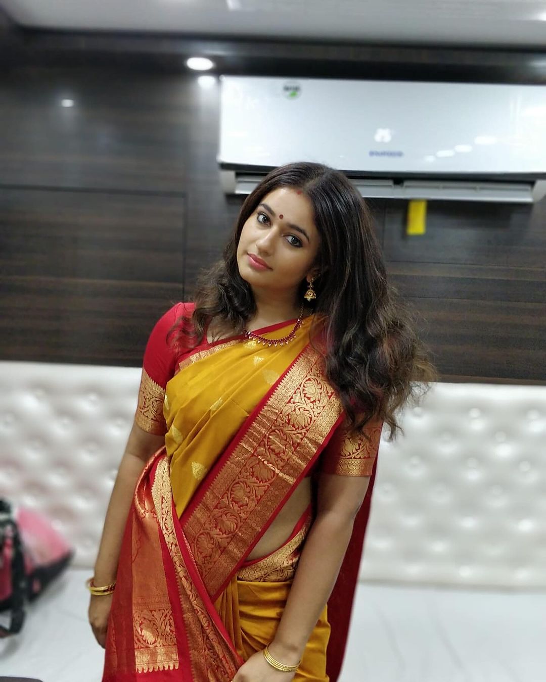 GH1IPiZbAAAWwCJ?format=jpg&name=large