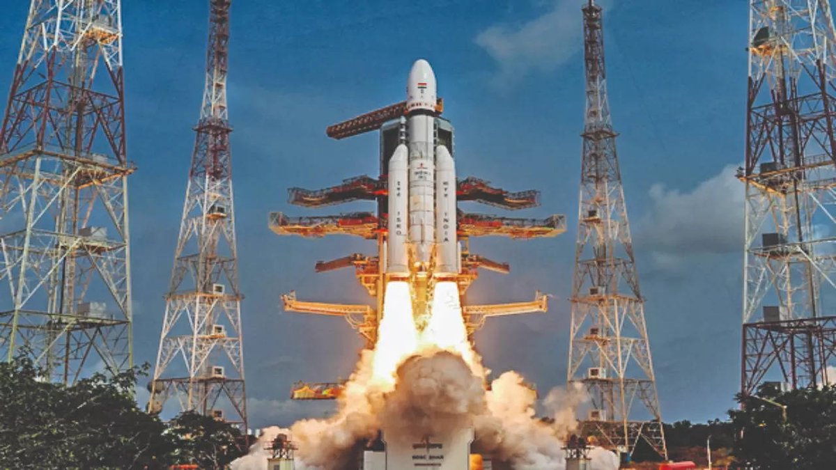 BIG 🚨 ISRO Chief S Somanath was diagnosed with cancer on the day Aditya-L1 launched into space.

He did not make it public that time.

After the launch, he went to Chennai and underwent a scan.

He recalled enduring the operation and chemotherapy in the months after the