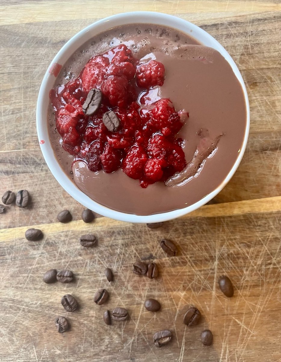 Coffee, cacao, and vanilla creamy collagen pudding with coconut oil-fried raspberries and honey is what my soul tastes like, if you even care 🍮.

'It happens that gelatine is a protein which contains no tryptophan, and only small amounts of cysteine, methionine, and histidine.