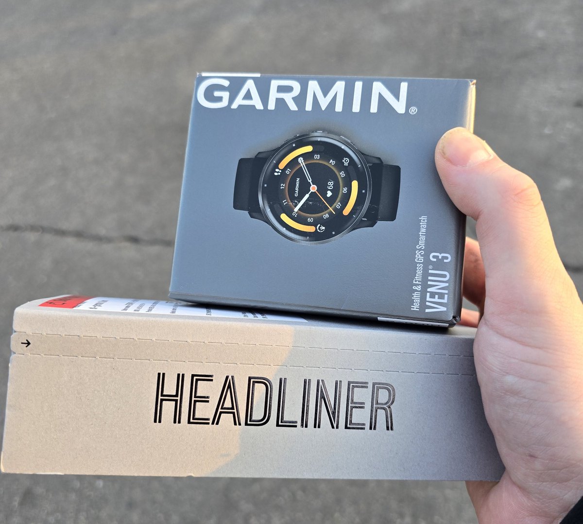 Wearable tech haul: ⌚️ @GarminFitness: Venu 3 🕶 @ray_ban @RealityLabs glasses Incredibly impressed with both!