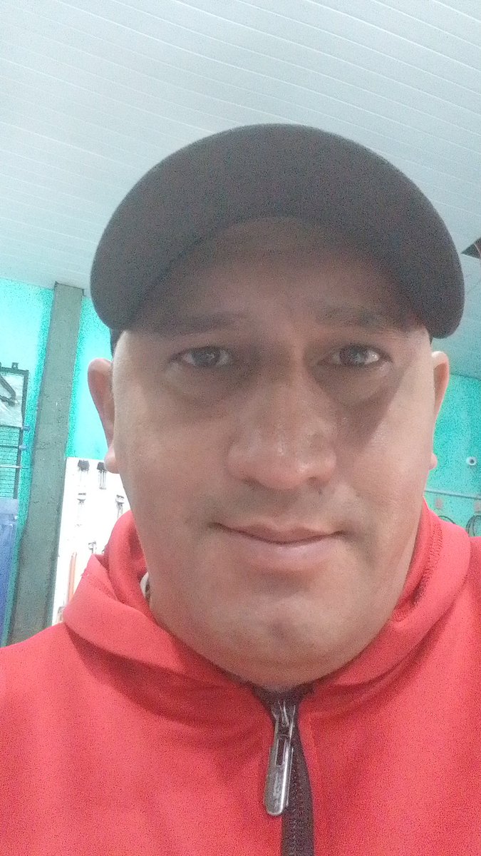 Feliz día lunes para todos....