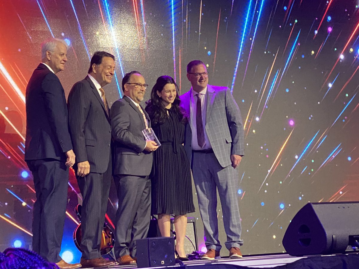 Lorna R. Lewis tweet media