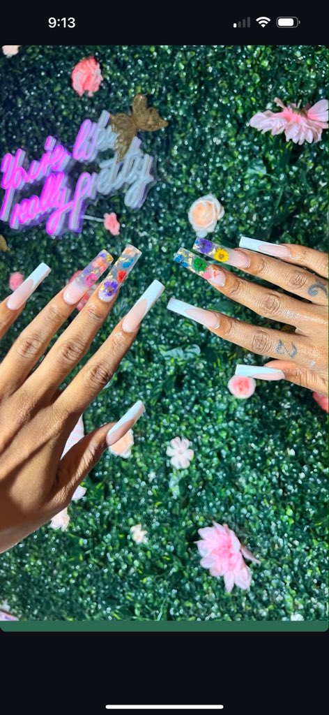 TheeeTajMahal's tweet photo. Nail tech SNAPPED!!! @MaddyKardashh ๐ฅ๐๐ธ๐ #atl #atlnails https://t.co/9IyKoz6aHV