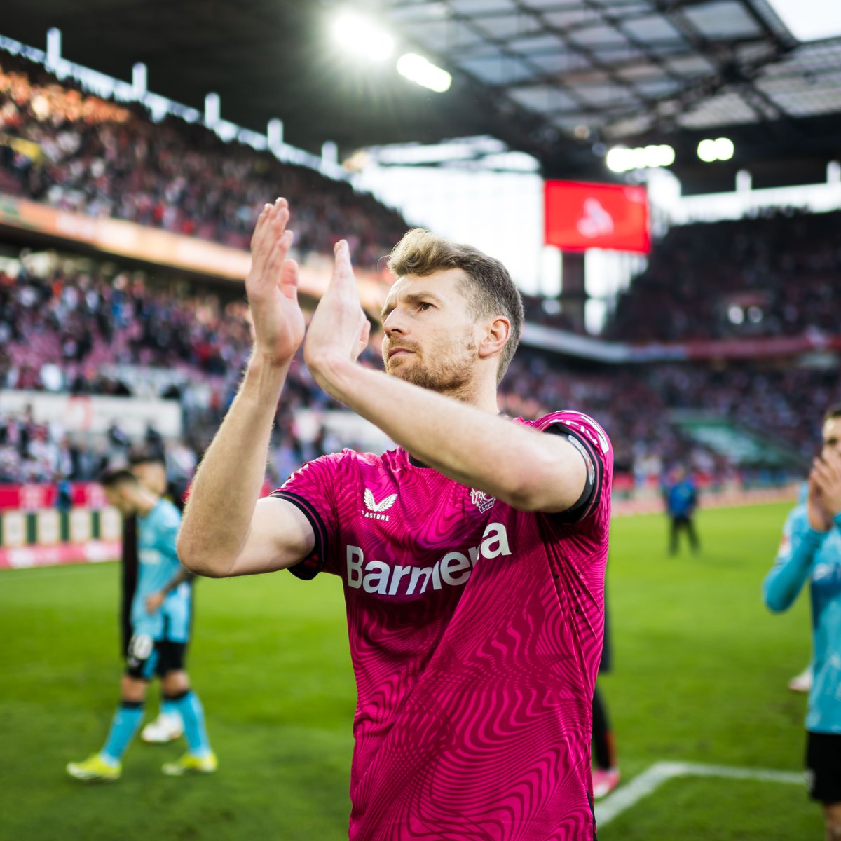 1️⃣1️⃣ Cleans Sheets. 
1️⃣6️⃣ Conceded. 
2️⃣3️⃣ Games. 

Insane numbers. ©️🇫🇮

#Bayer04 #Werkself | <a href="/HradeckyLukas/">Lukas Hradecky</a>