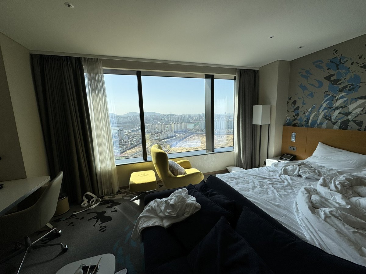 깨끗한 호텔에서만 선호 합니다