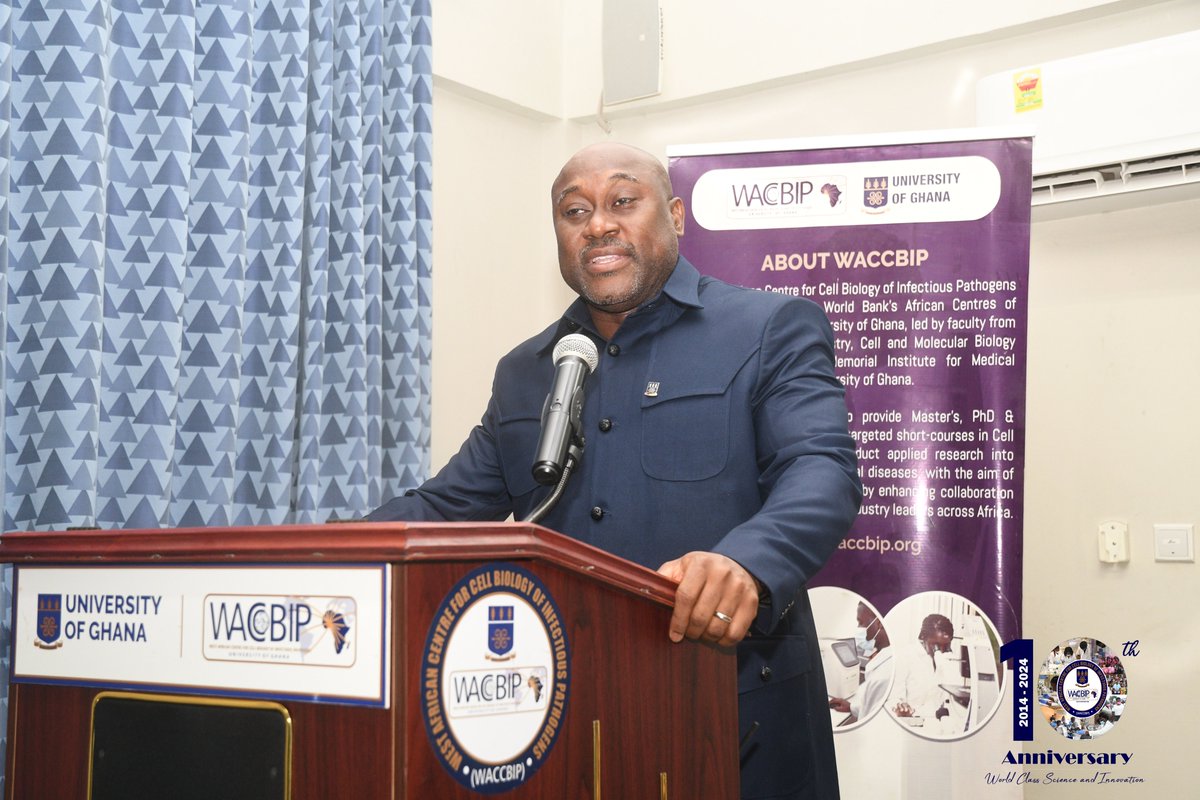 WACCBIP_UG's tweet photo. "It's an Edinburgh week at WACCBIP!" - Prof. @gordon_awandare's playful remark aligns with Prof Felix Dapare Dakora, former President of the @AASciences, as he emphasized the importance of African collaboration and funding for research across the continent.
#WACCBIPis10 https://t.co/UAkN5JkyuC