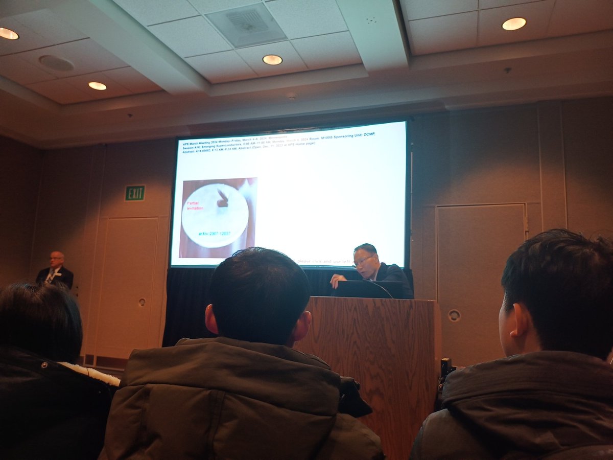 Talk on #LK99 doped  with sulfur at #apsmarch is going to start. The small room is full and the team seems very confident nextbigfuture.com/2024/03/room-t…
People in the auditorium remain very sceptical. Do you have some questions to ask the Dr. Kim Hyun-tak?