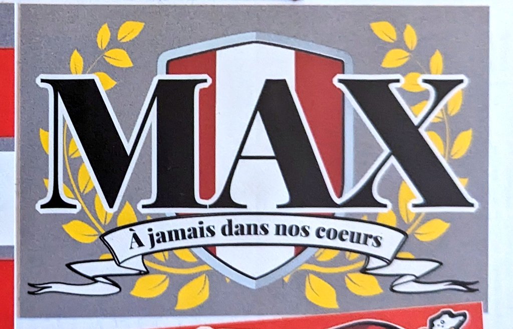 1jour1stick's tweet photo. Le nom MAX est indissociable des #UR02. Voila pourquoi ce #StickRIP ⏬⏬ https://t.co/YtXy87Wy8G