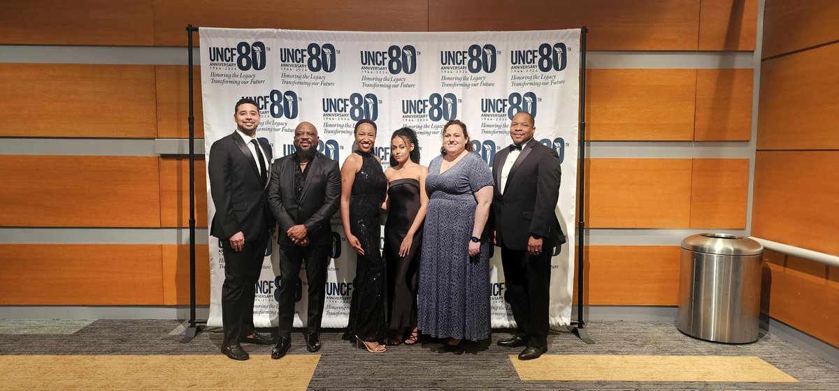 VCHA staff members looked very sharp this weekend as they attended the 2024 Hampton Roads @UNCF Mayors’ Masked Ball!