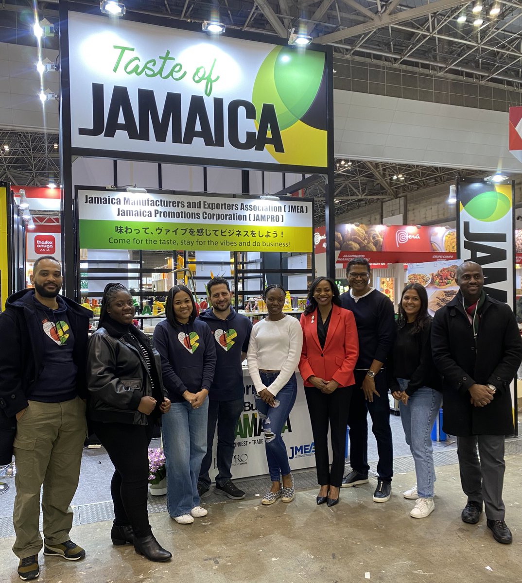 Team Jamaica is ready for Asia’s biggest food & bev show in Japan @foodex_j thanks to inspirational leadership from Her Excellency @ShornaKayR & Paul “fix it” Peart. Jamaica 🇯🇲 is proudly on the global stage, building our export @HillAubyn @Jamprocorp @theJMEA_ @kaminajsmith