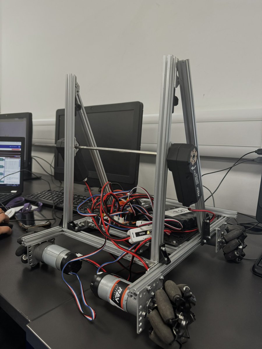 ChiswickCyborgs tweet media