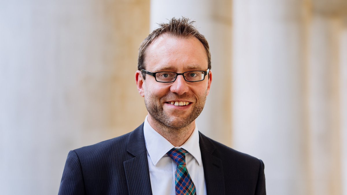 👏 @Swansea_Law's Professor Stuart Macdonald has been elected a Fellow of @AcadSocSciences in recognition of his work on counterterrorism, particularly cyberterrorism and terrorists' use of the internet. Congratulations, @CTProject_SM! ➡️ Swan.ac/acss