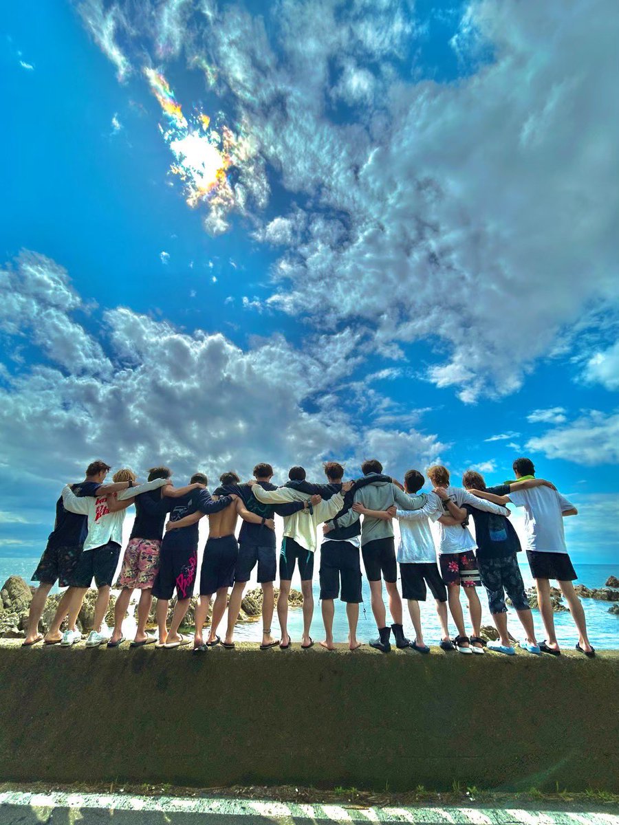 dib_otm's tweet photo. 🎏5月🎏

5月は毎年お世話になっている福井県越前市の海🌊をみんなで綺麗にするよ〜〜✨

海には結構プ���スチックのゴミや釣り糸などが…😨

なのでみんなと力を合わせて海を綺麗にします‼️みんなと仲良くなること間違いなし👊

そのあと綺麗にした海でみんなと一緒にファンダイブして帰ります🐠 https://t.co/Z3Jsu34pBB