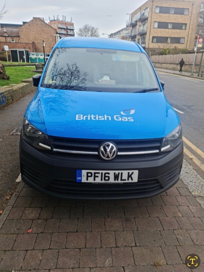 LesleyFinlayson's tweet photo. @BritishGas illegally parked BG vehicle for days. Is it stolen? E17 3NP https://t.co/vZ0JDA6Lzx