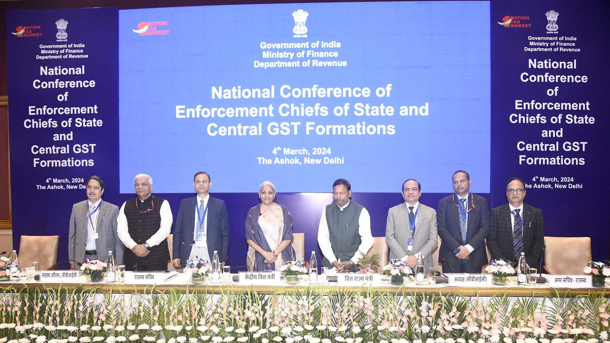 Union Finance Minister Smt. @nsitharaman inaugurates first-ever National Conference of Enforcement Chiefs of the State and the Central GST Formations in New Delhi. Read more 👉 pib.gov.in/PressReleasePa…