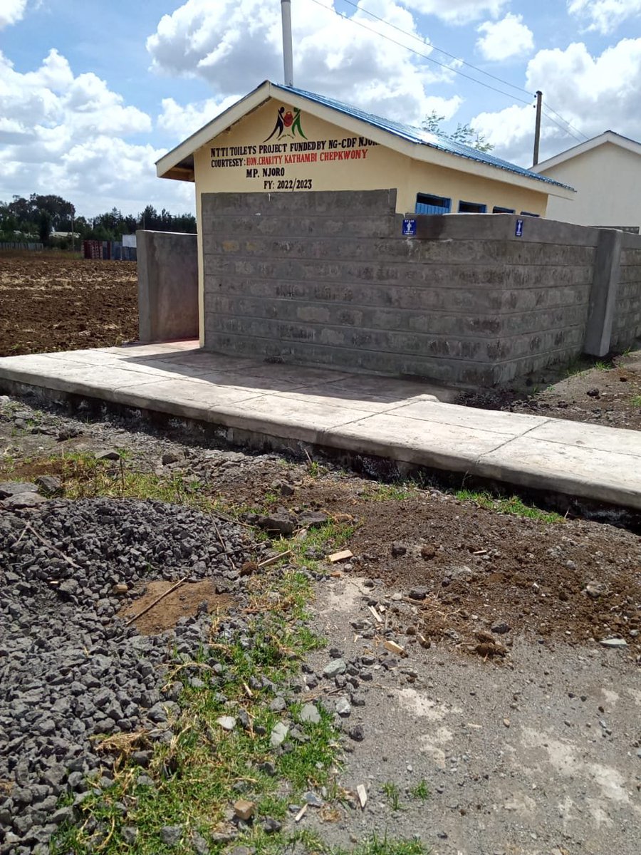 This is the completion project of the 8-door toilet, with a special needs facility and urinal at Njoro Technical Training Institute (TTI). #HapaNiKaziTu #NaniKamaMama