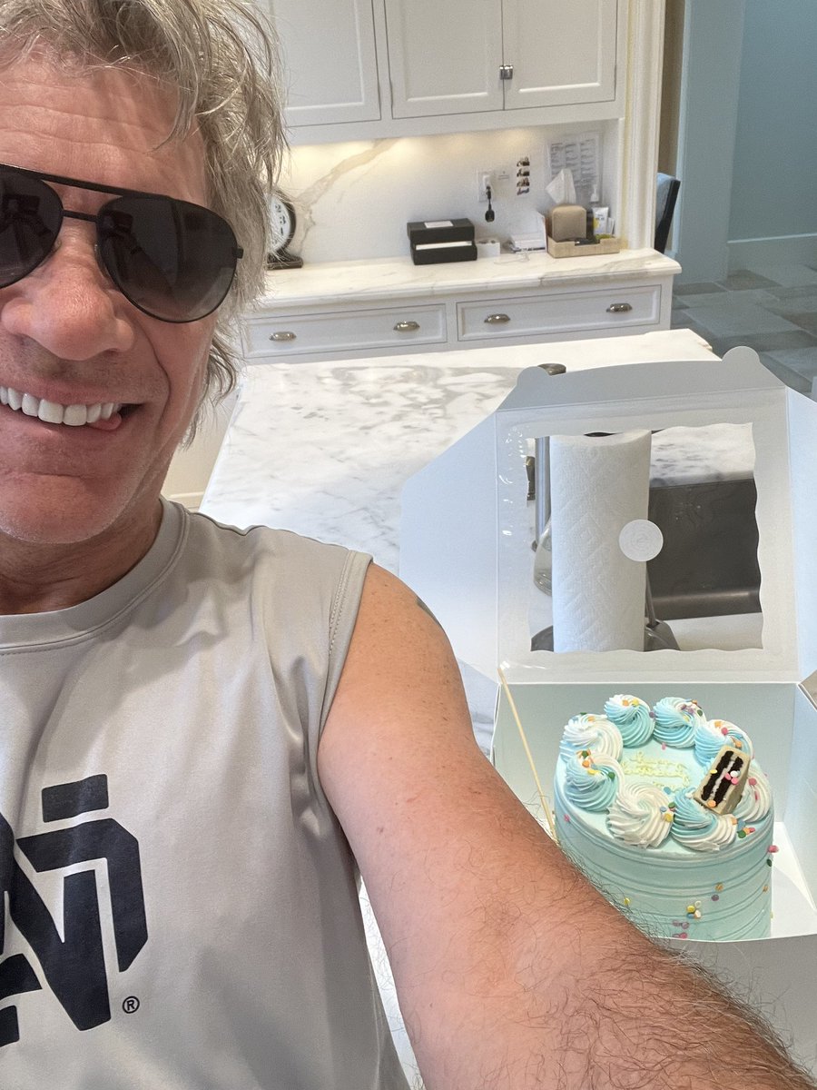 jonbonjovi tweet picture