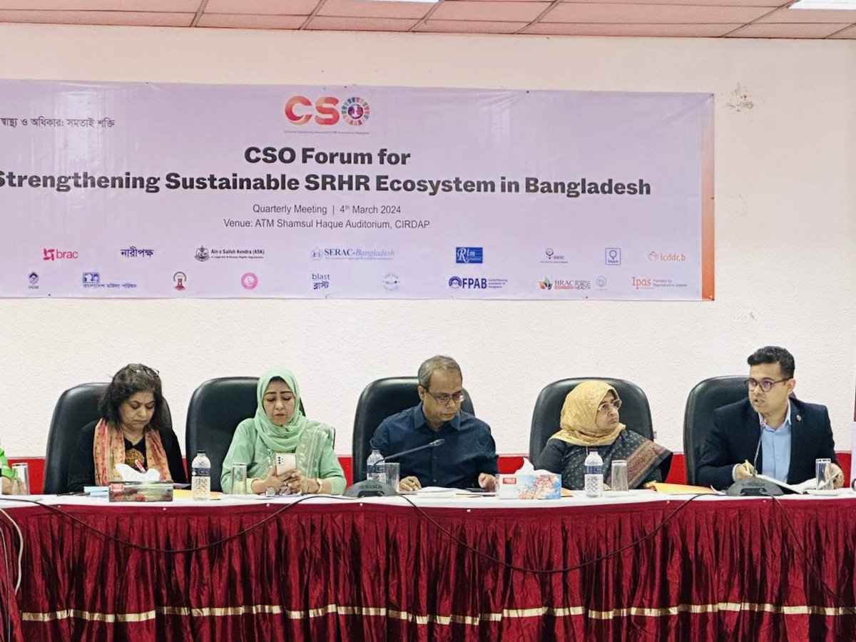 This morning at CIRDAP, I discussed how CSOs can influence policies on SRHR. Joined by leading CSO leader in Bangladesh. #SERAC_Bangladesh #CSOForum