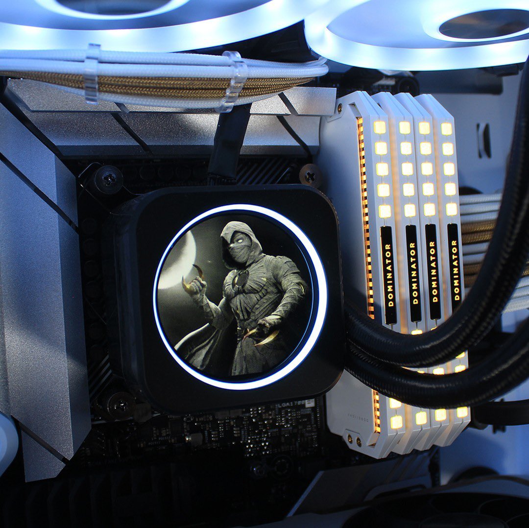 CorsairLatam's tweet photo. ¿Cuál es tu personaje favorito de Marvel?

[Gabinete 4000X RGB]

📸 @phenom.design.modding

#corsair #setup #pc #pcgaming #mod https://t.co/iAbzzpwy8U