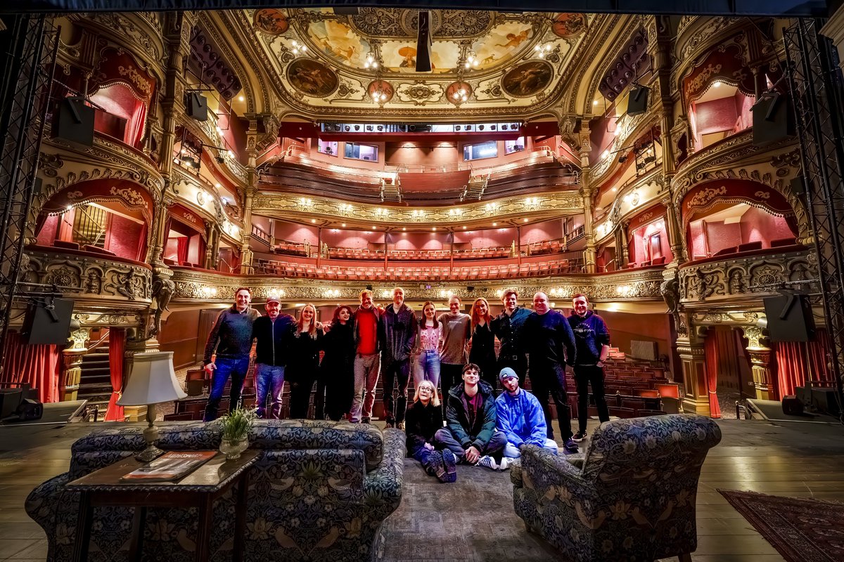 MatthewPain's tweet image. A massive thank you to everyone at @gohbelfast for looking after us all so well. It was certainly an intense one with 8 shows in 5 days, but being in such a welcoming (and sold out!) venue made all the difference. Until next time Belfast. Next stop: Southend. The small one!