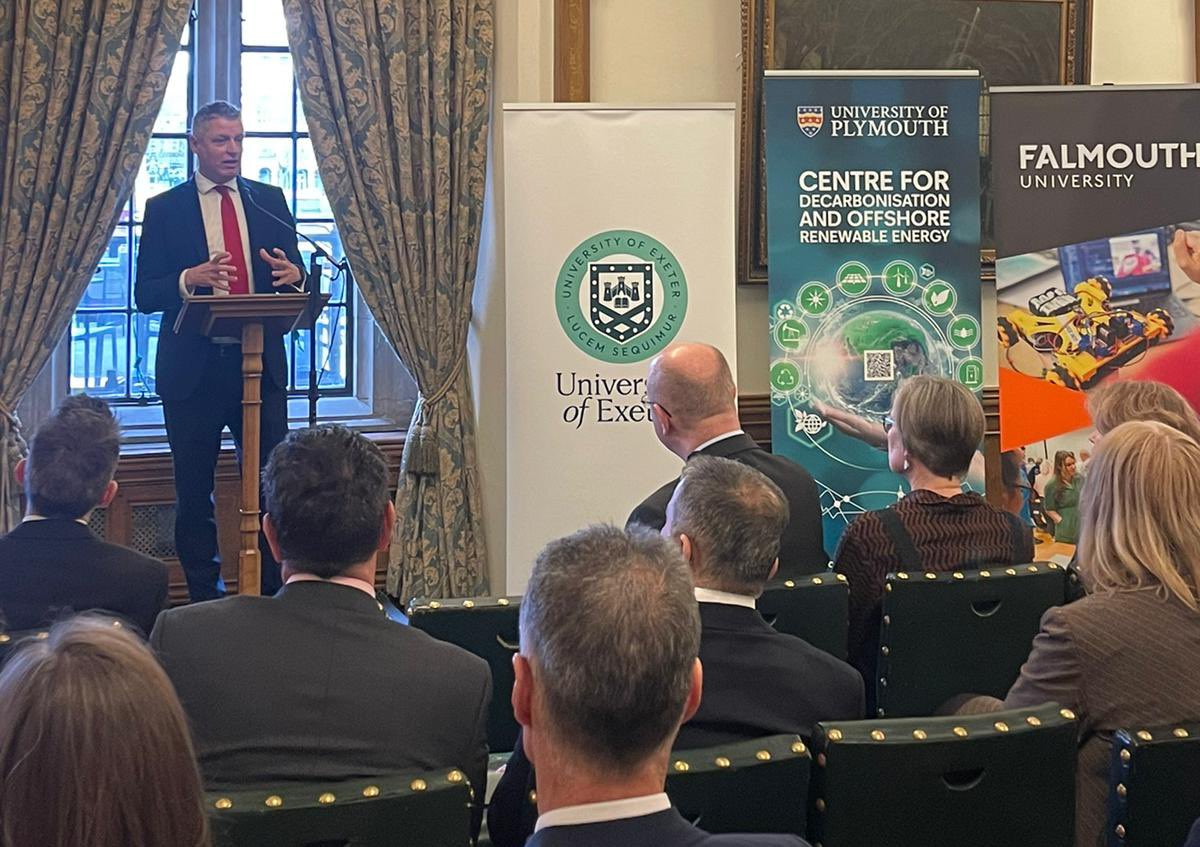 Privilege to host the Parliamentary launch of the South West Think Tank, a new collaboration between @PlymUni @UniofExeter and @FalmouthUni. 

It’s a chance to punch our weight as a region with a new evidence-based body to promote the south west of England.