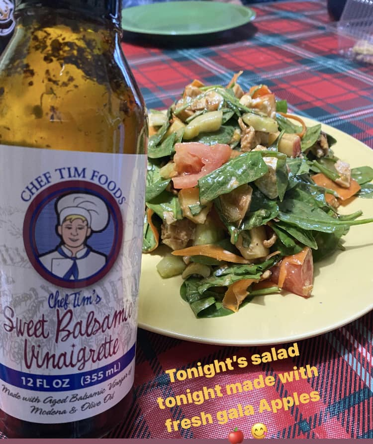 ChefTimFoods's tweet photo. Tonight’s salad tonight made with fresh gala Apples 📷 📷
“Shake, Shake, Shake. Don't Refrigerate.”
#ChefTimFoods #GlutenFree
#ShakeShakeShakeDontRefrigerate
#YorkCountyPA
#ChefTimsDressing
#ChefTimsSweetBalsamicVinaigrette
#Salad #SaladForDinner #EasySalad #SaladEveryDay https://t.co/htR4OhWqnC