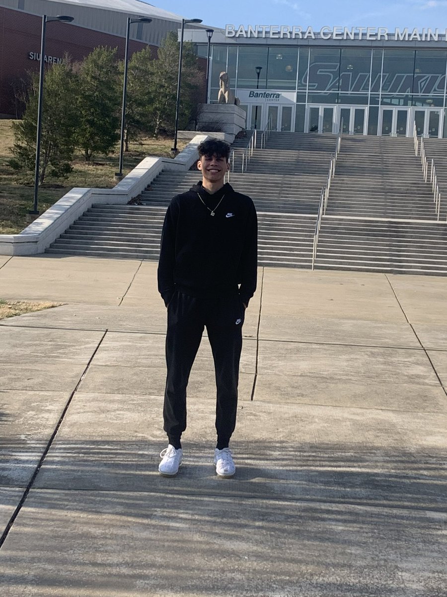 NEWS: Noblesville rising star Justin Curry took an unofficial visit to Southern Illinois this past weekend Curry will be on the 16U @NikeEYB for @indyheatgymrats this Spring. @JustinCurry2026
