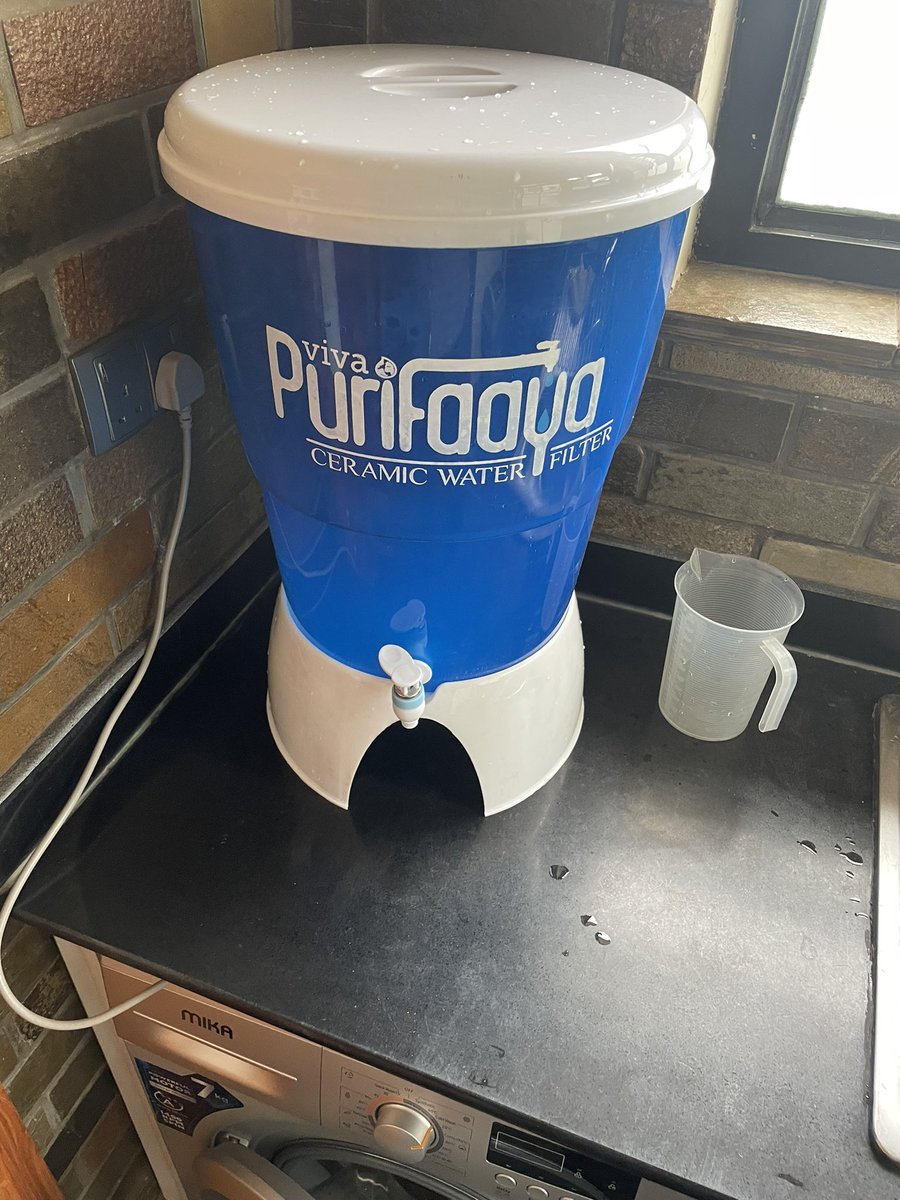 MKayisire's tweet image. Just acquired my first #CeramicFilter from #Purifaaya. Clay is known for its high 💧 filtration capacity and antimicrobial capacity. Can’t wait to taste the water! 👌🏿👌🏿