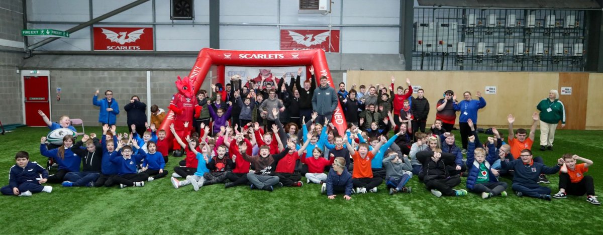 CymunedScarlets's tweet image. We had a great time this morning welcoming 102 children from 8 establishments at our disability festival.

Thanks to all staff for assisting, Ed Scragg @scarlets_rugby for a great q&amp;amp;a. 

See you all at the next one 🤩 

#happyfaces #rugbyforall #superstars 

📸 @RileySports