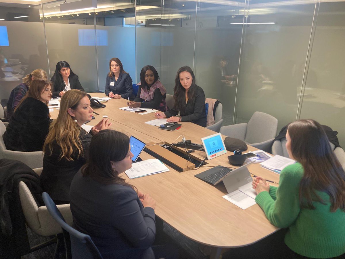 Digitalization, we focused on drafting and passing legislation around it but left out its implementation. We need to focus on its implementation, not only in the EU but globally! 
IWDU delegates meeting with a fellow IWDU member, Eva Maydell, MP, European Parliament
#iwdu #idu