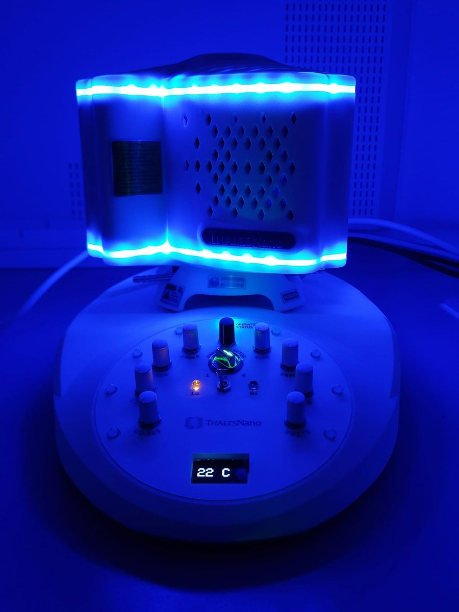 nano4light's tweet photo. The Nano4light Lab has now a new weapon! Now photocatysis will be easier than ever. Pollutters, there is no way out! @thales_nano https://t.co/ms8aXYCVQb
