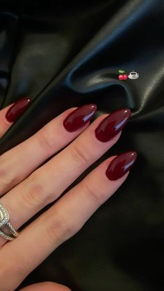 spartabank's tweet photo. Dipping dreams in vibrant shades! ๐
๐
โจ
#NailArtMagic #NailInspiration
#ColorfulNails #ManicureMagic https://t.co/Zk2oJOF1s7